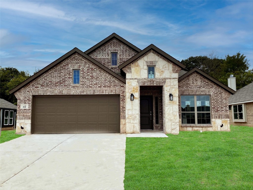 121 Gardenia Drive Azle TX 76020