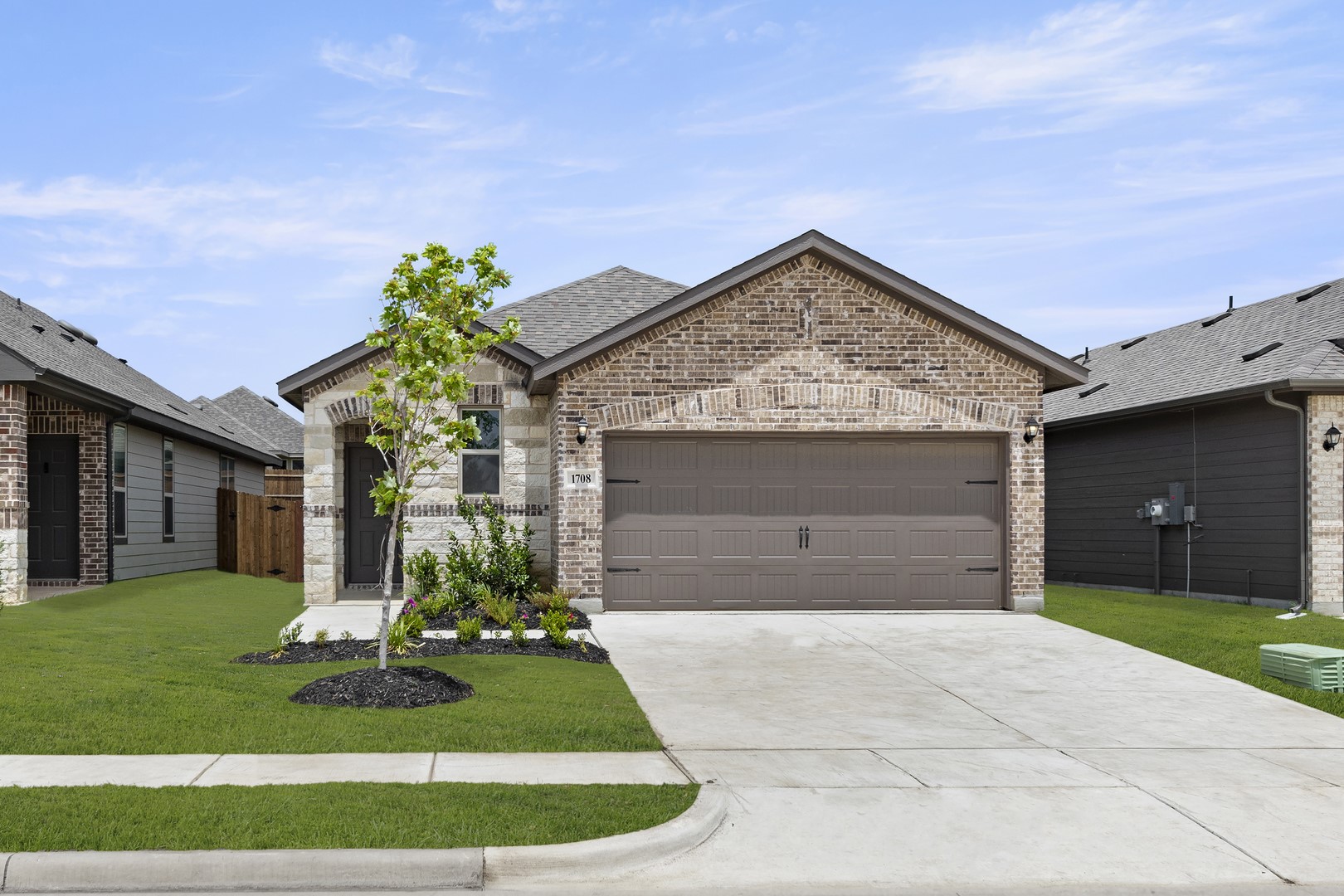 1708 Elle Lane Aubrey TX 76227