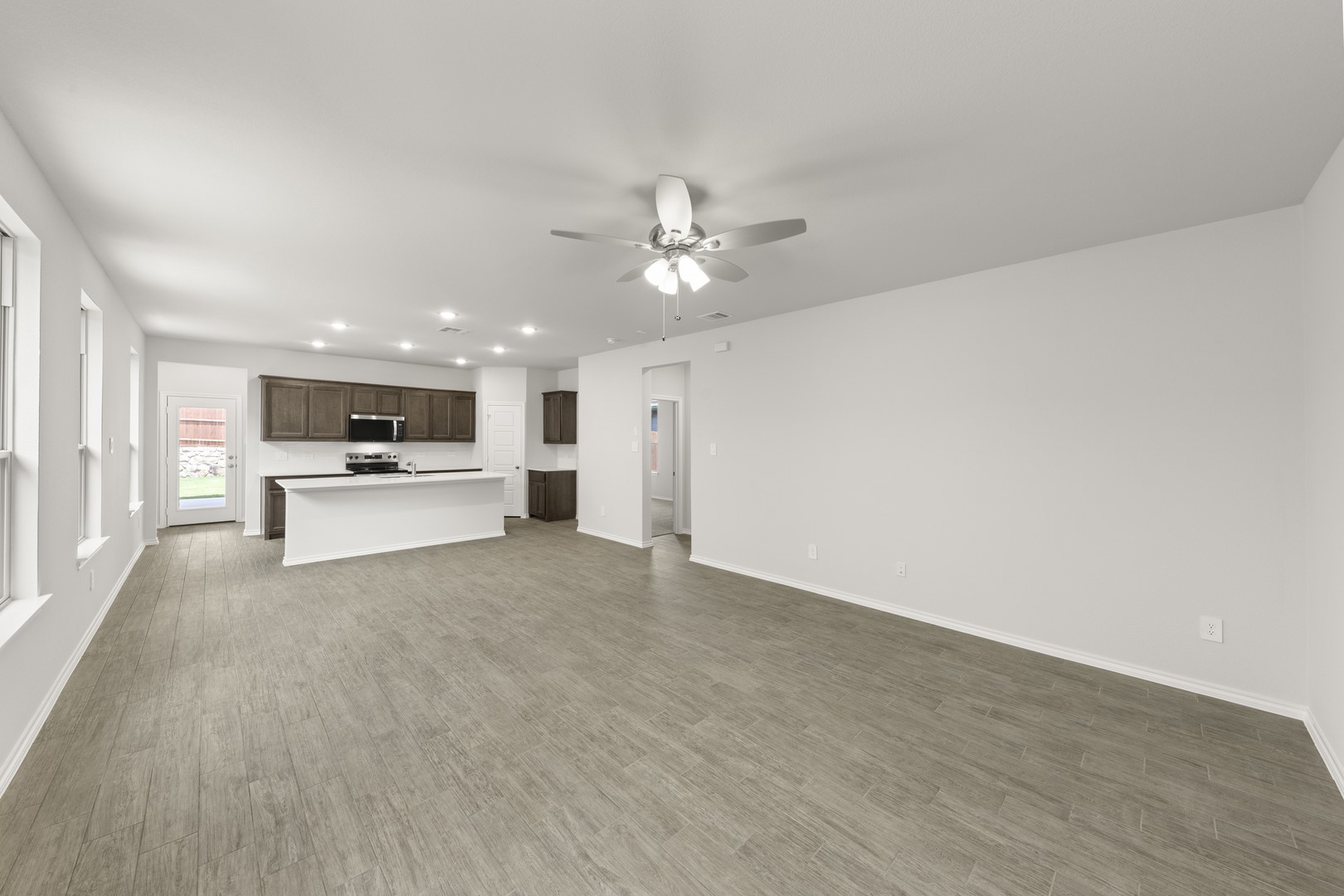 1708 Elle Lane Aubrey TX 76227