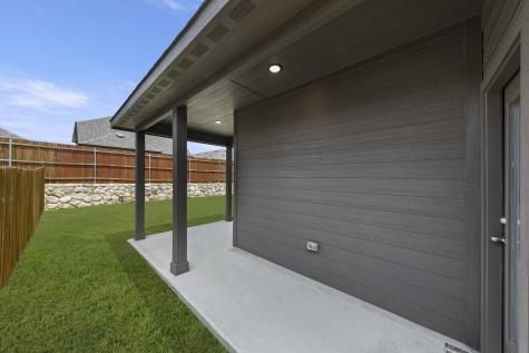 1708 Elle Lane Aubrey TX 76227