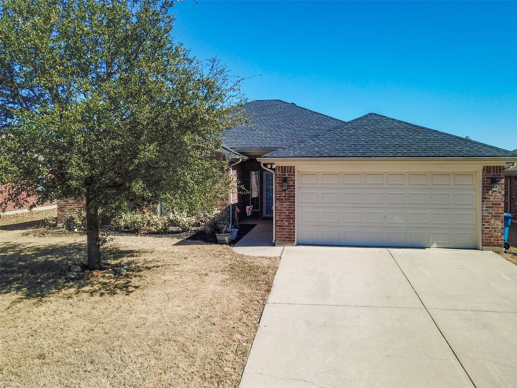 706 Lakeview Drive Alvarado TX 76009