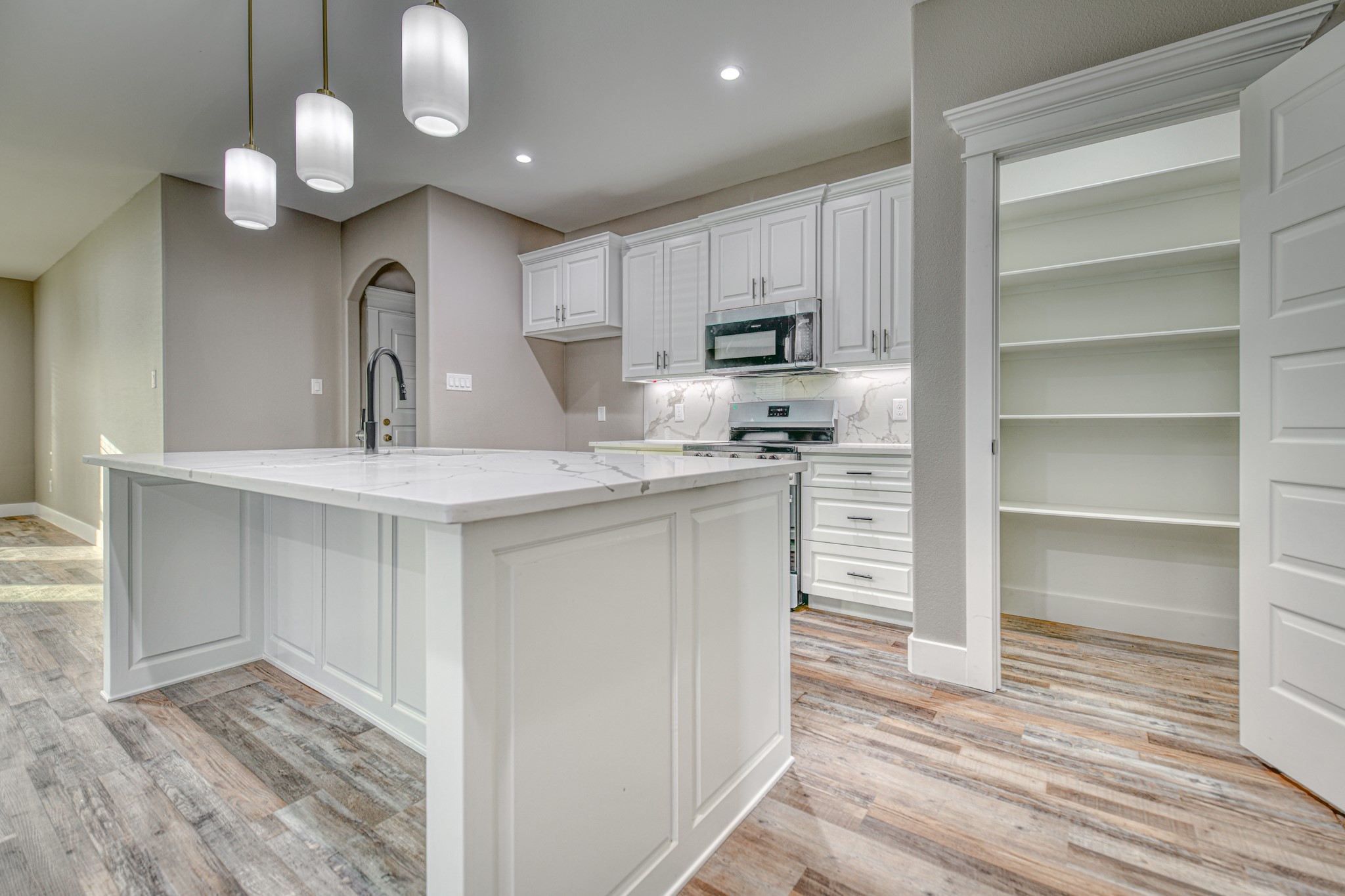 1219 S Rockwall Avenue Terrell TX 75160