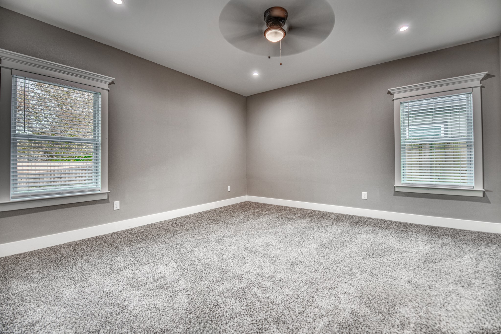 1219 S Rockwall Avenue Terrell TX 75160