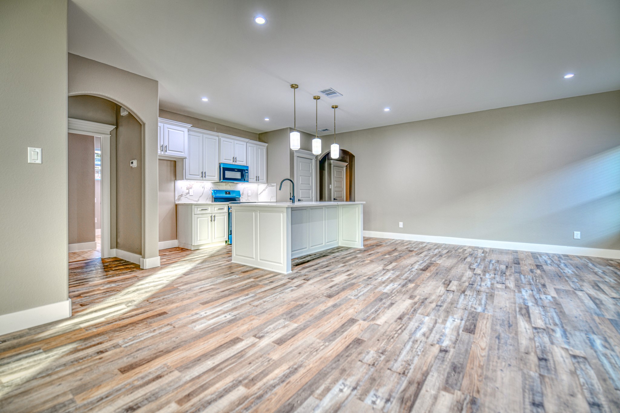 1219 S Rockwall Avenue Terrell TX 75160