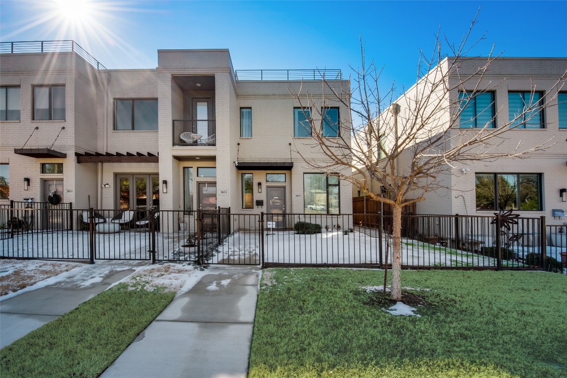 3855 Crestline Road Fort Worth TX 76107