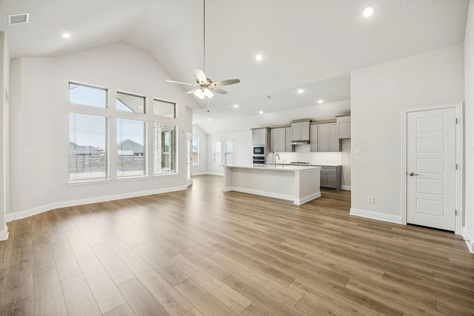 7717 Sheaves Trail Joshua TX 76058