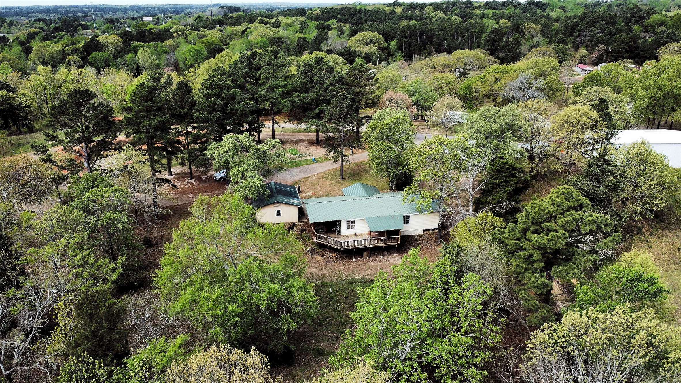 998 County Road 311 Tyler TX 75706