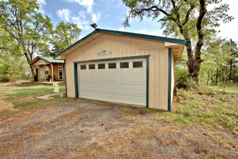998 County Road 311 Tyler TX 75706