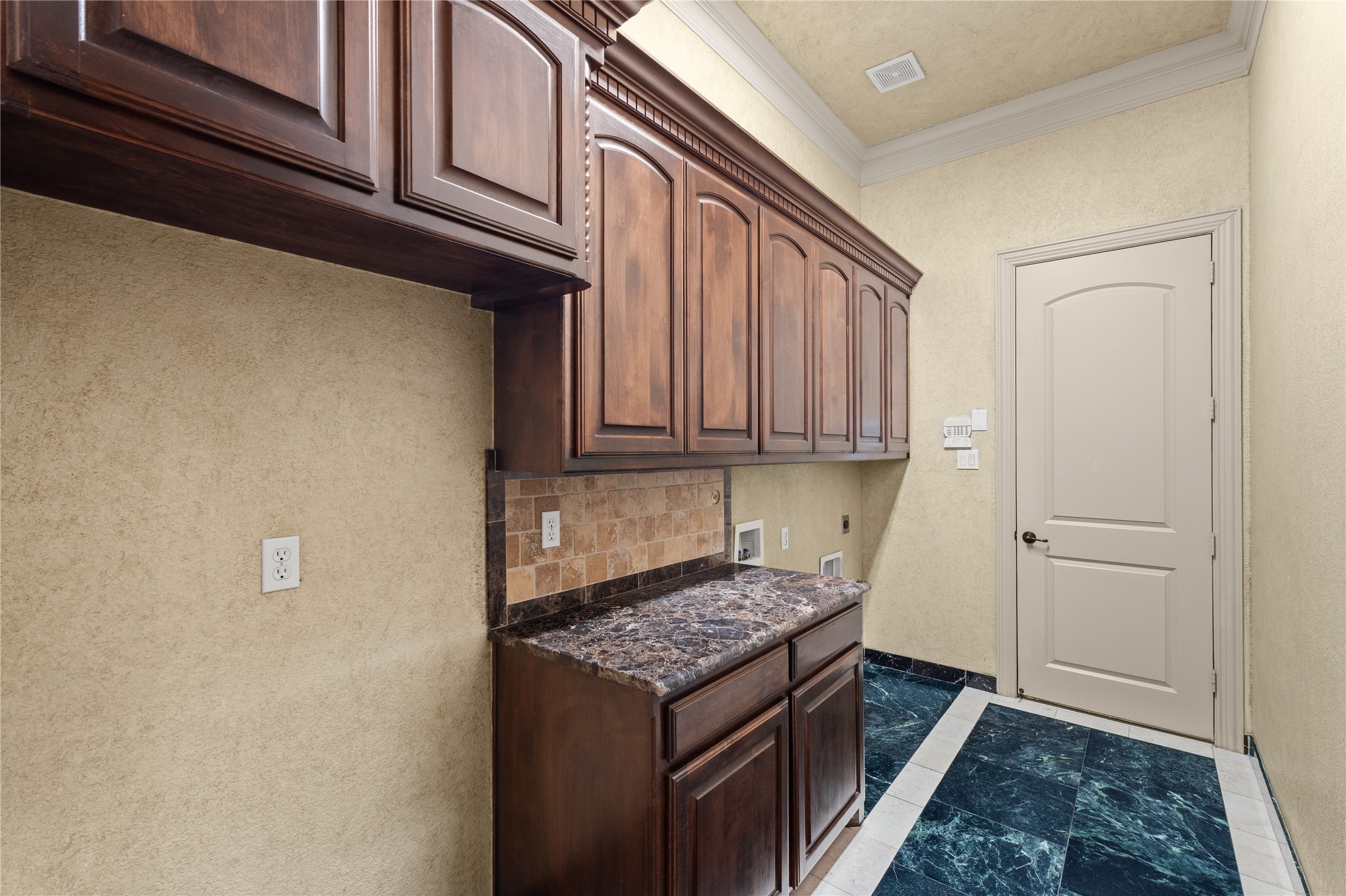 1206 Genesis Drive Mansfield TX 76063