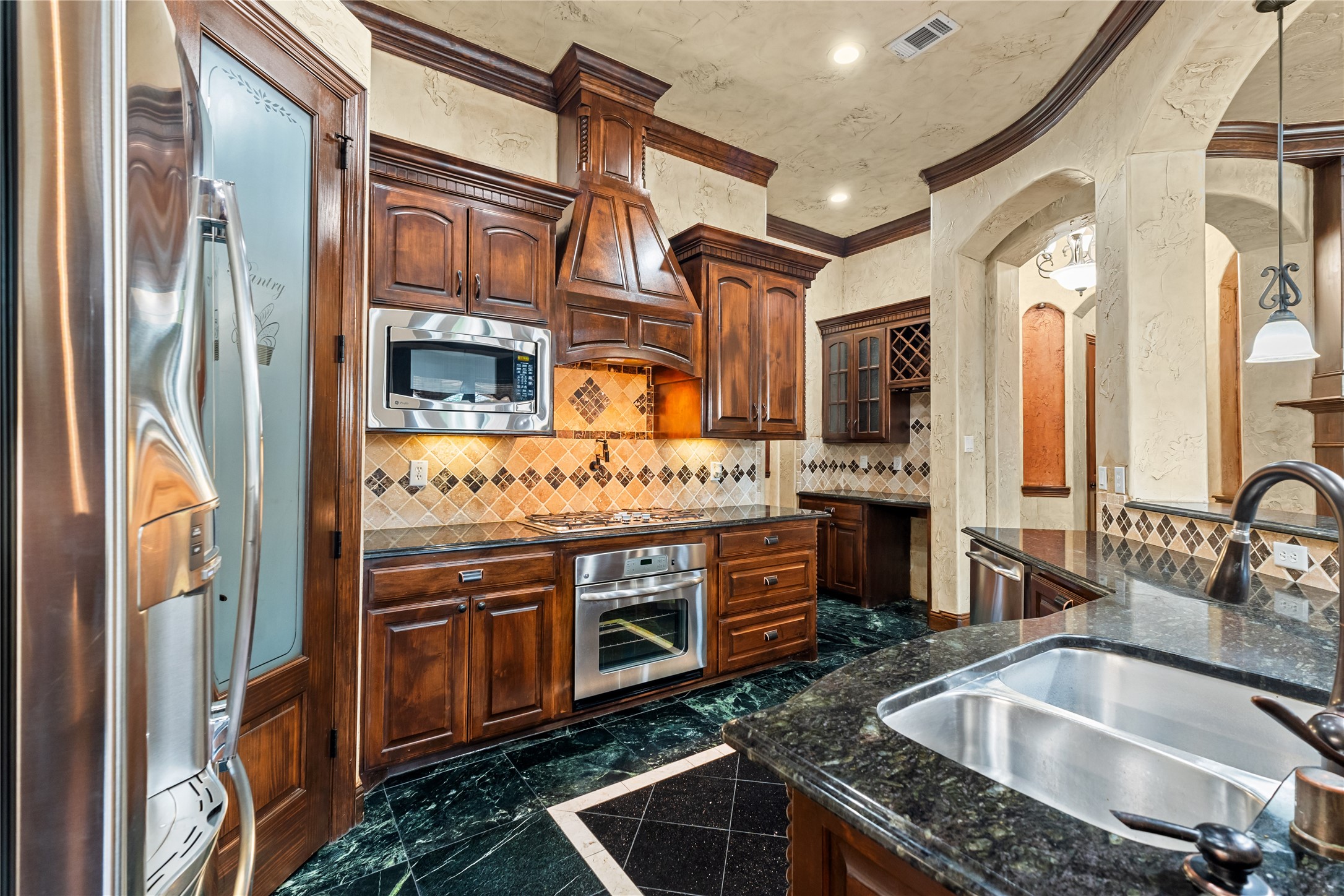1206 Genesis Drive Mansfield TX 76063
