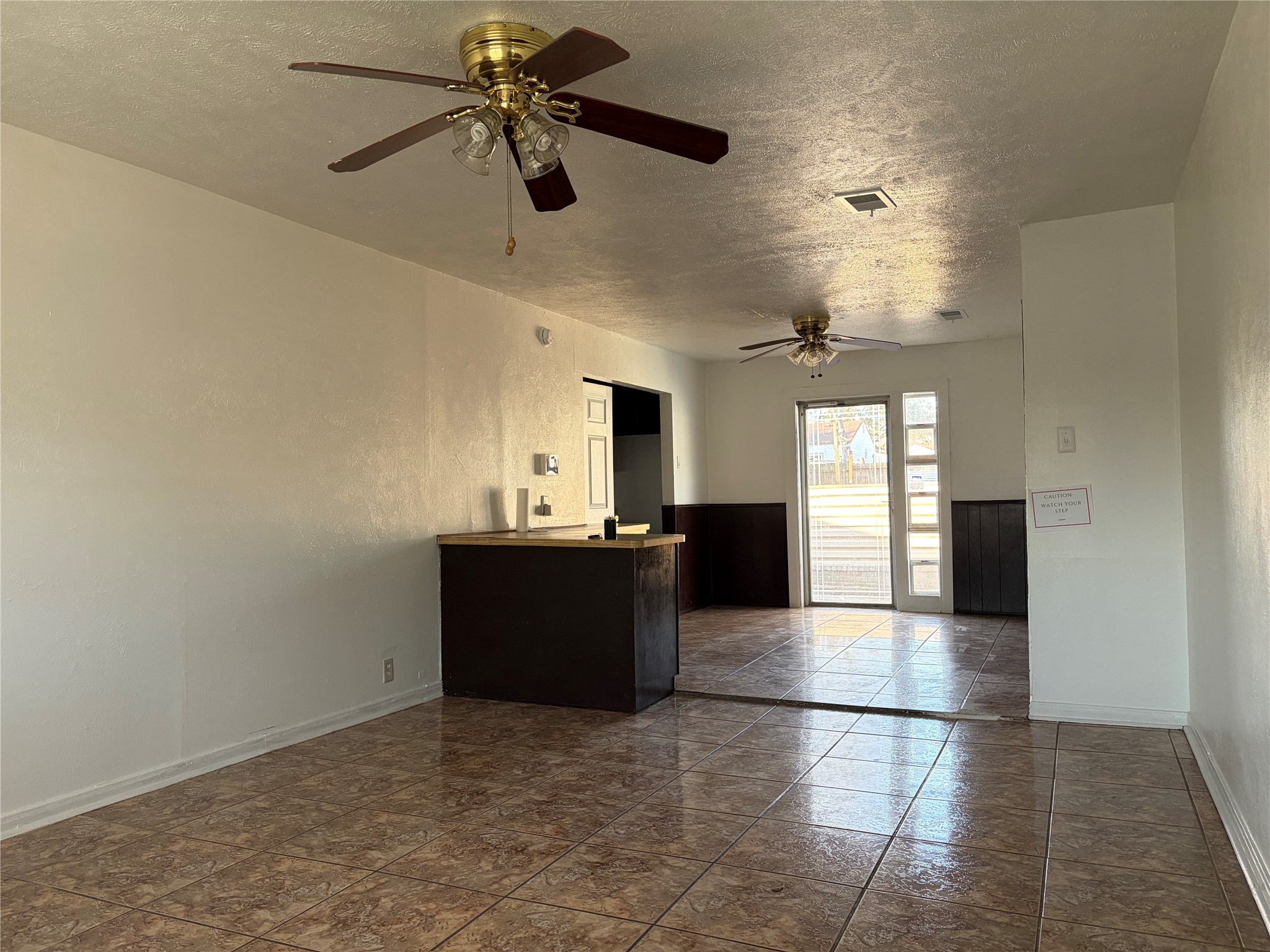 3013 Emmett Street Dallas TX 75211