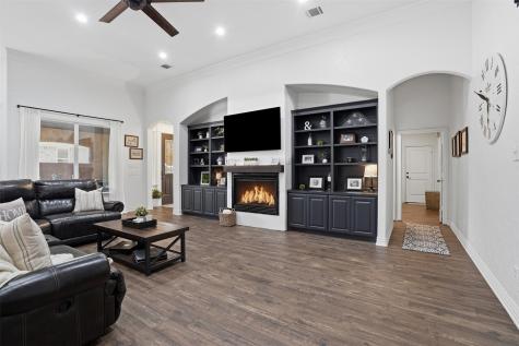 9012 Reata West Drive Benbrook TX 76126