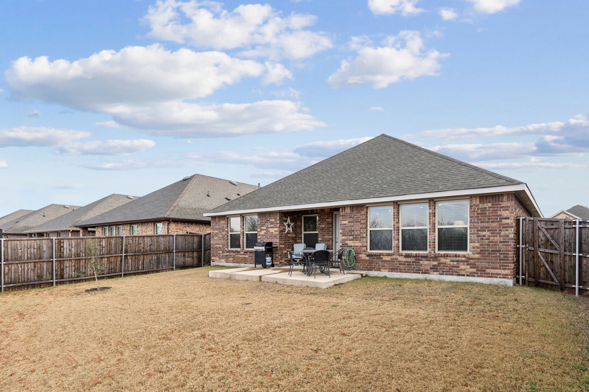 715 Philadelphia Street Fate TX 75189