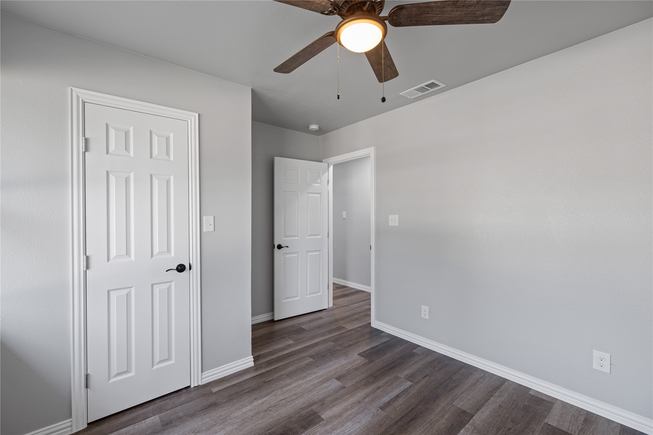 4738 Bedford Drive Mesquite TX 75150