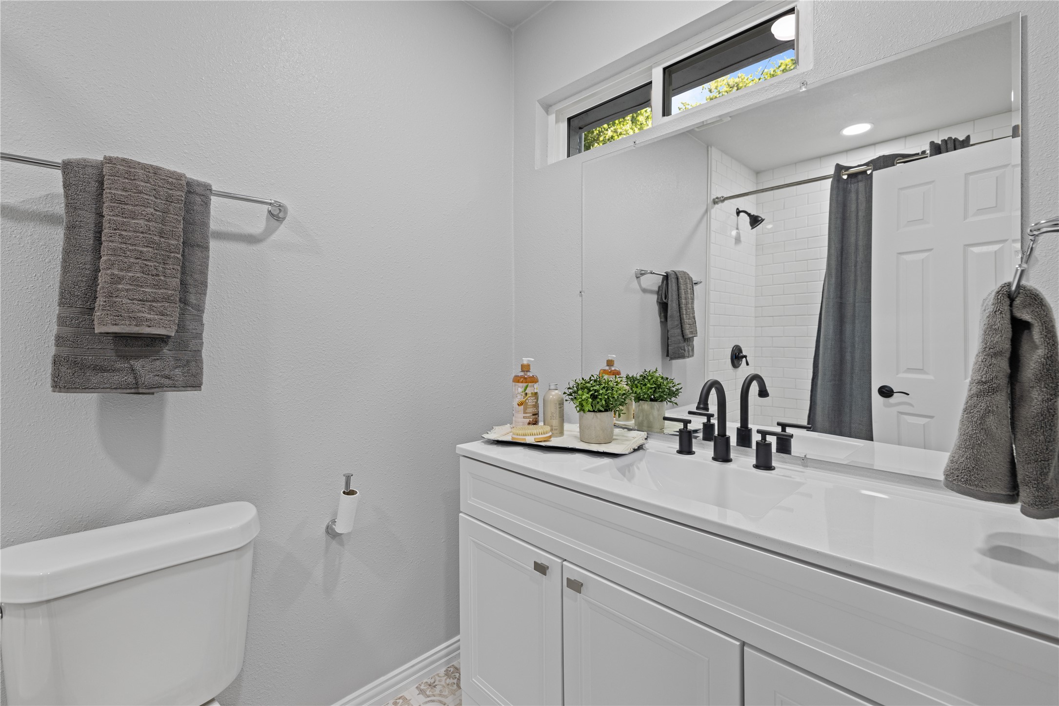 4738 Bedford Drive Mesquite TX 75150