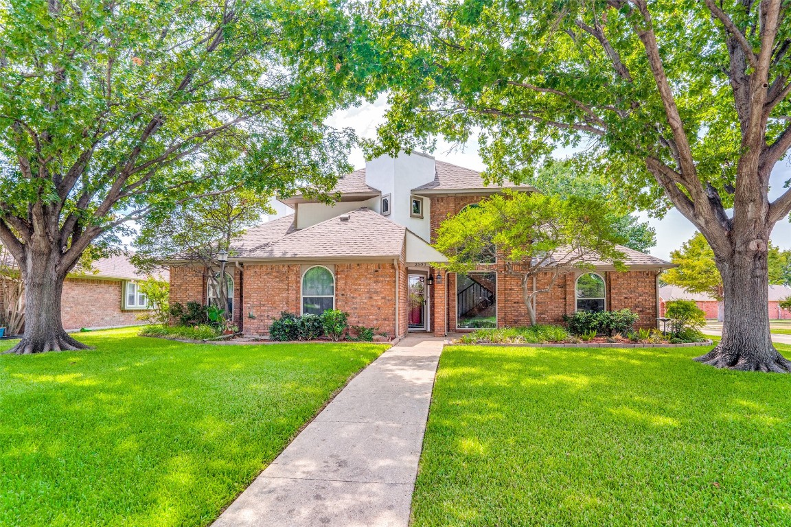 2500 Nature Bend Lane Carrollton TX 75006