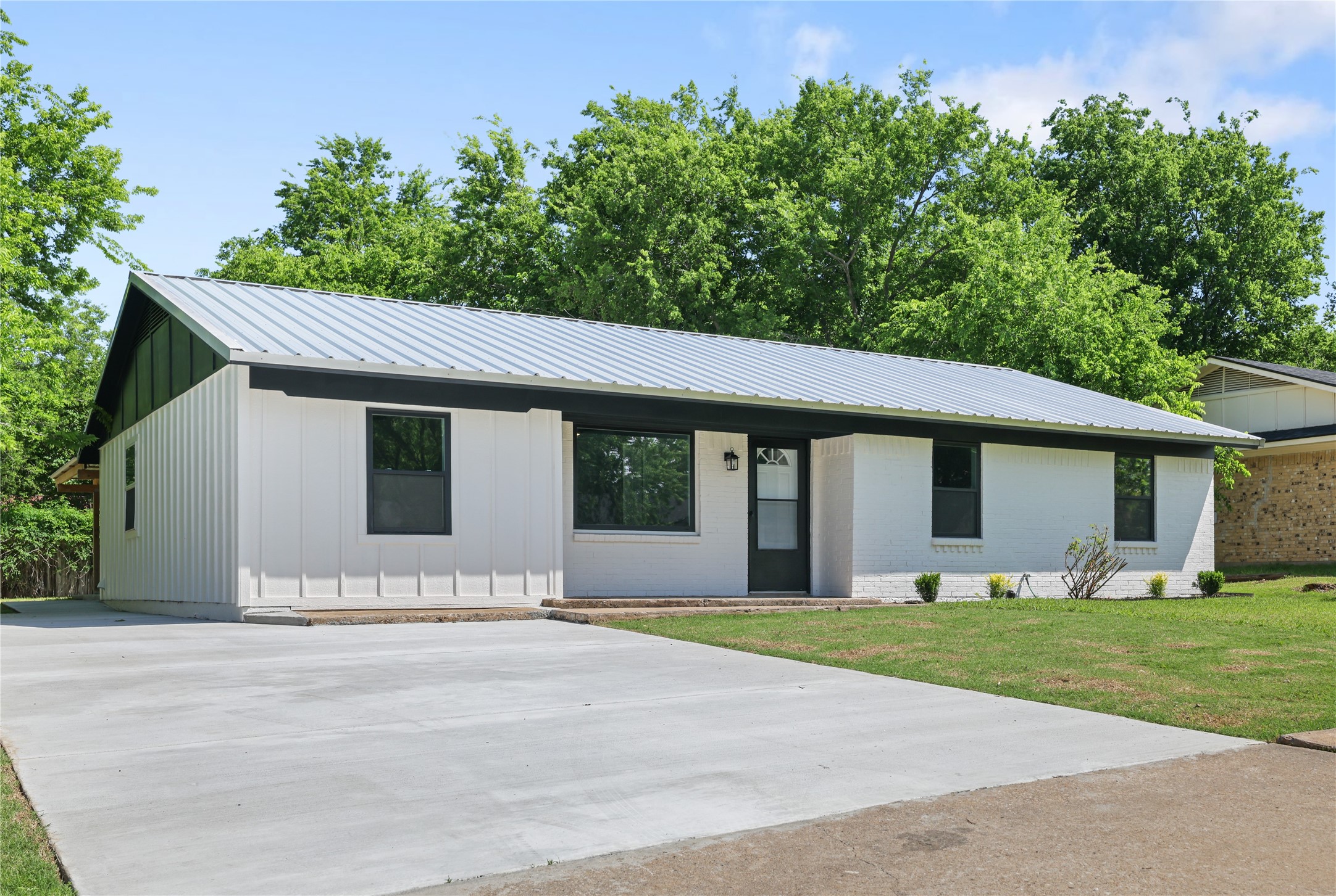 401 E Kansas Sherman TX 75090