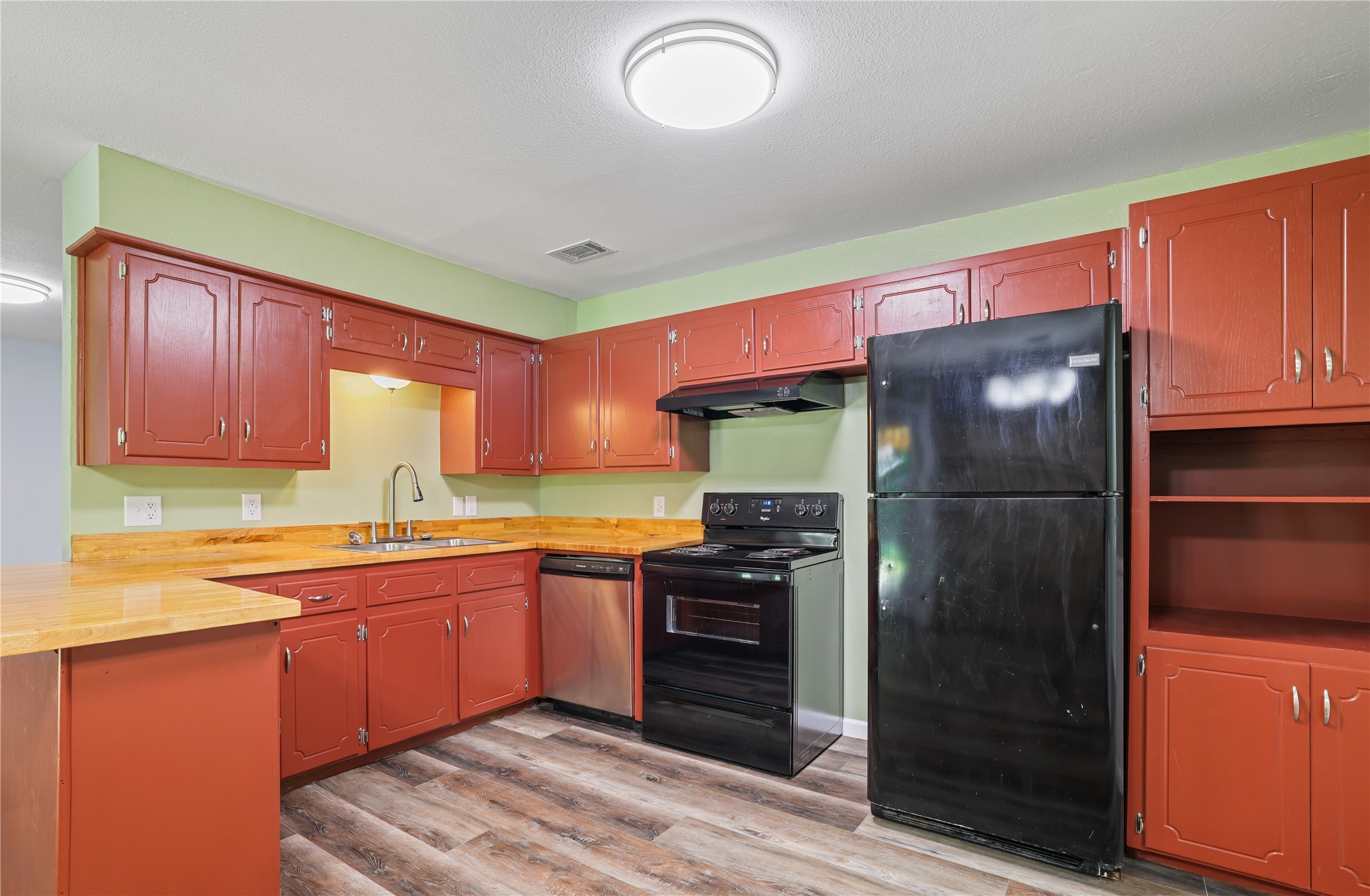 401 E Kansas Sherman TX 75090