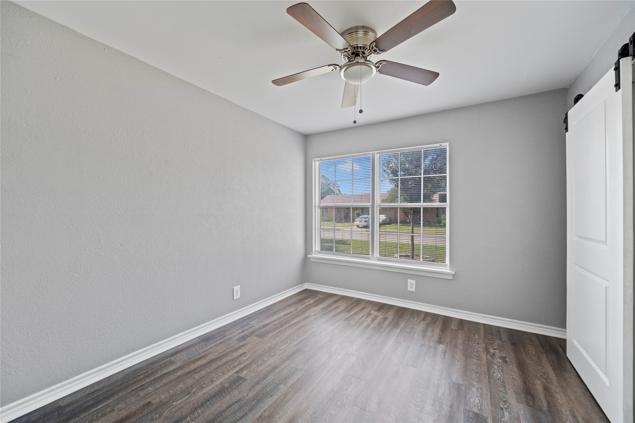 2707 Klondike Drive Dallas TX 75228