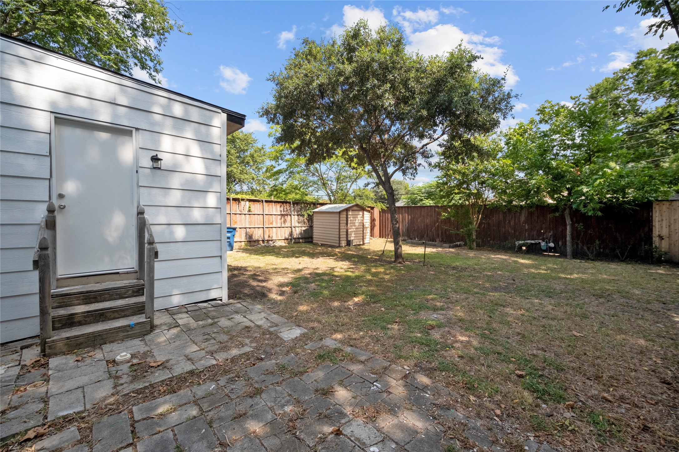 2707 Klondike Drive Dallas TX 75228