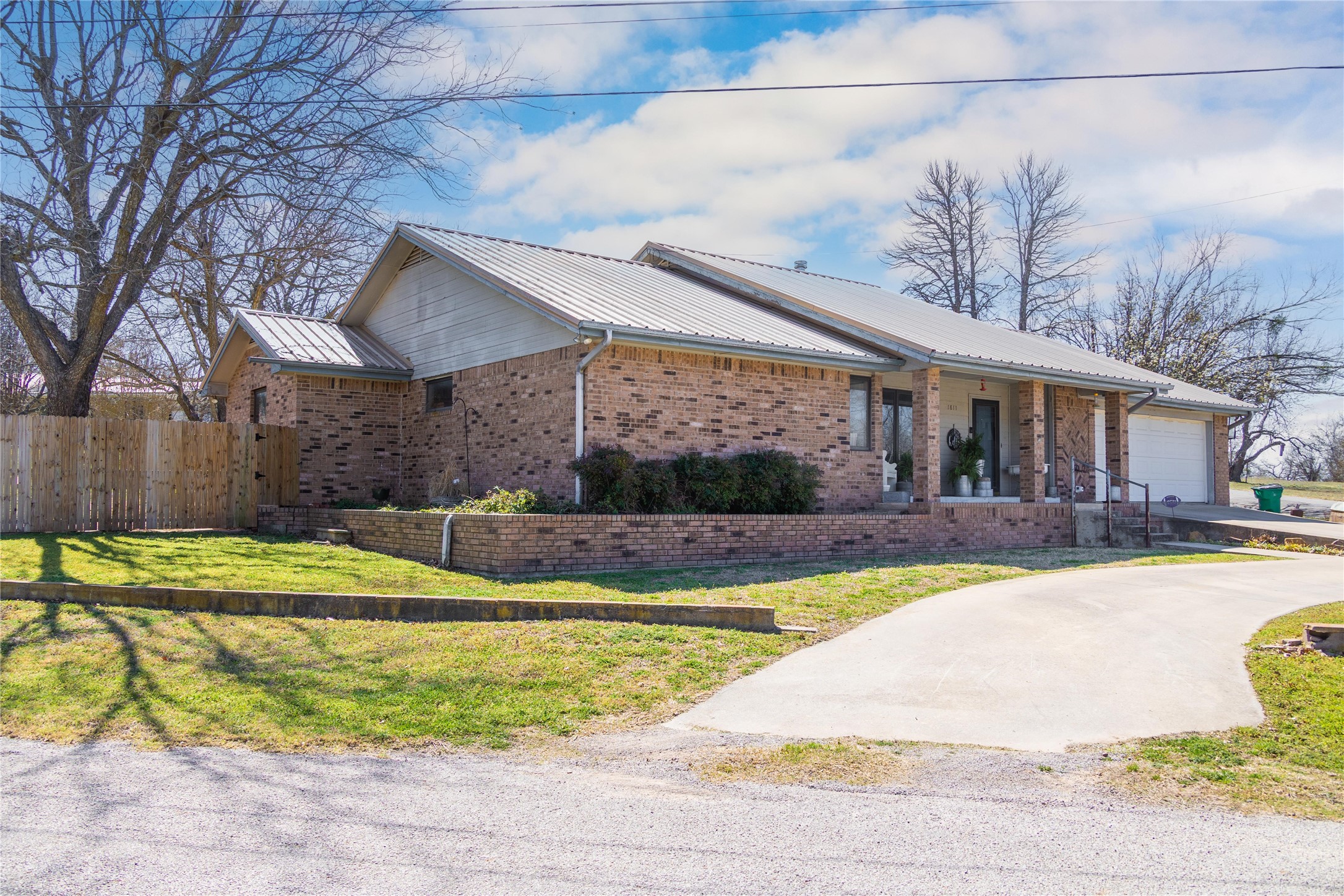 1811 Saylor Street Goldthwaite TX 76844