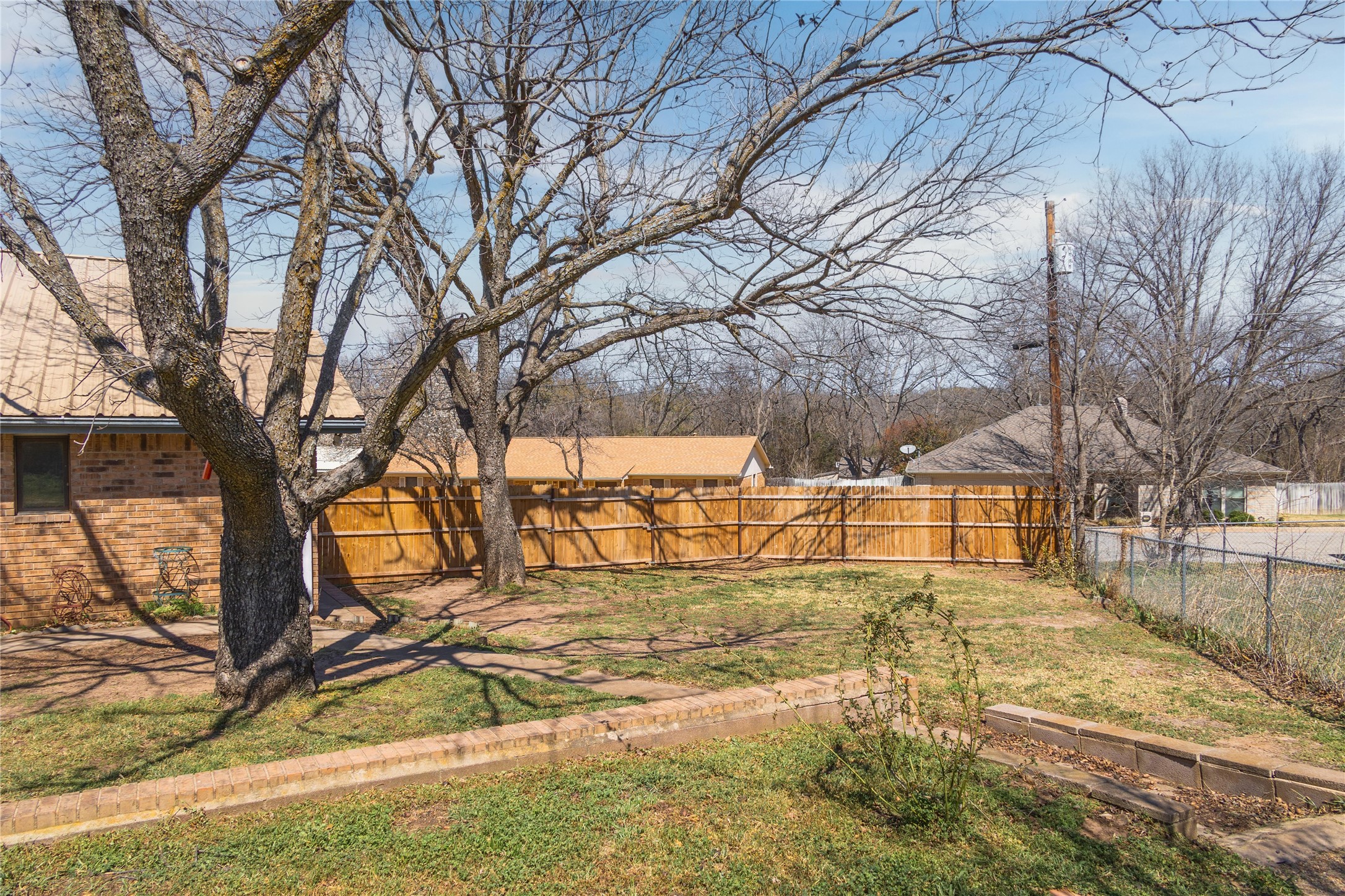1811 Saylor Street Goldthwaite TX 76844