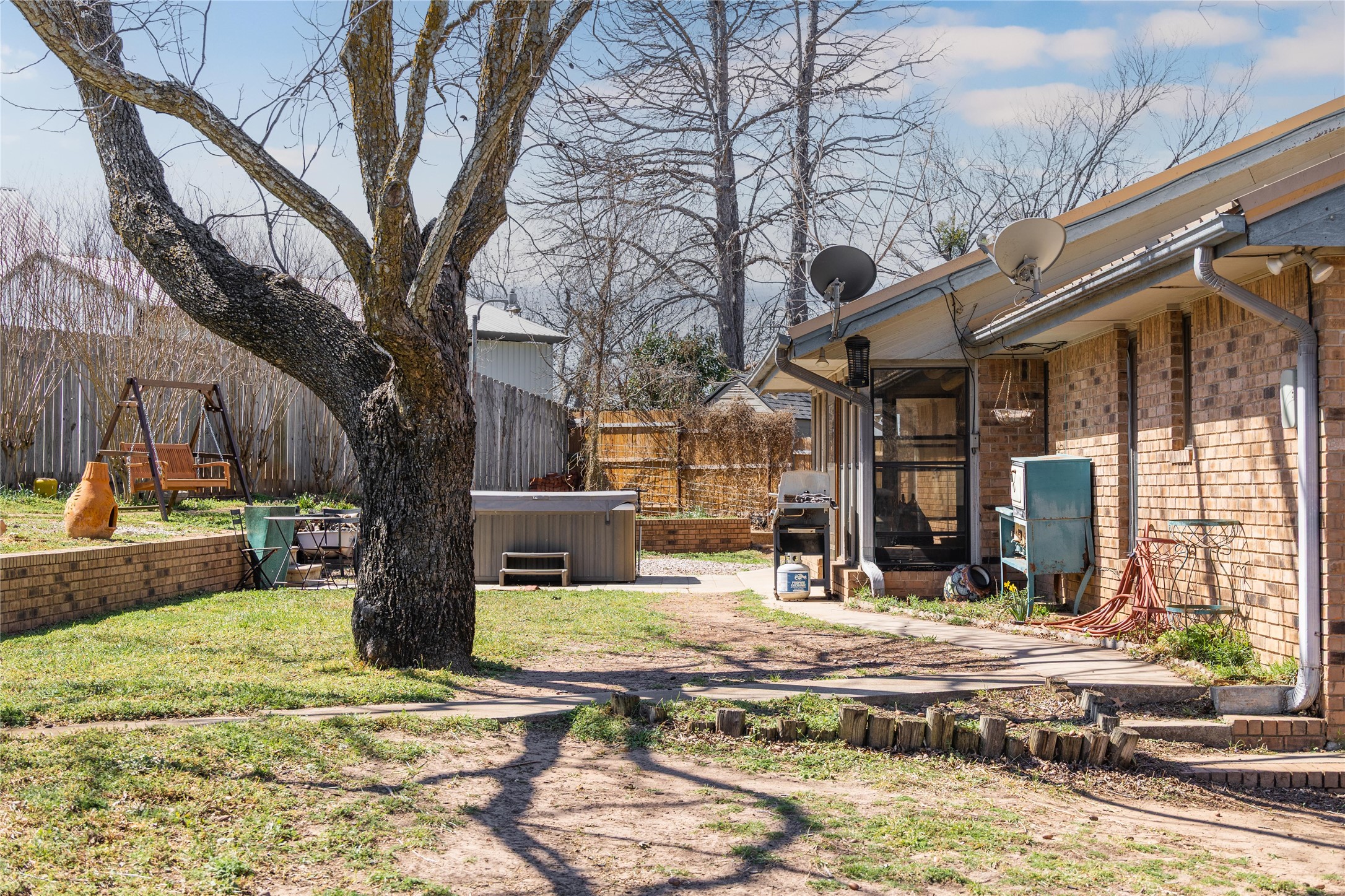 1811 Saylor Street Goldthwaite TX 76844