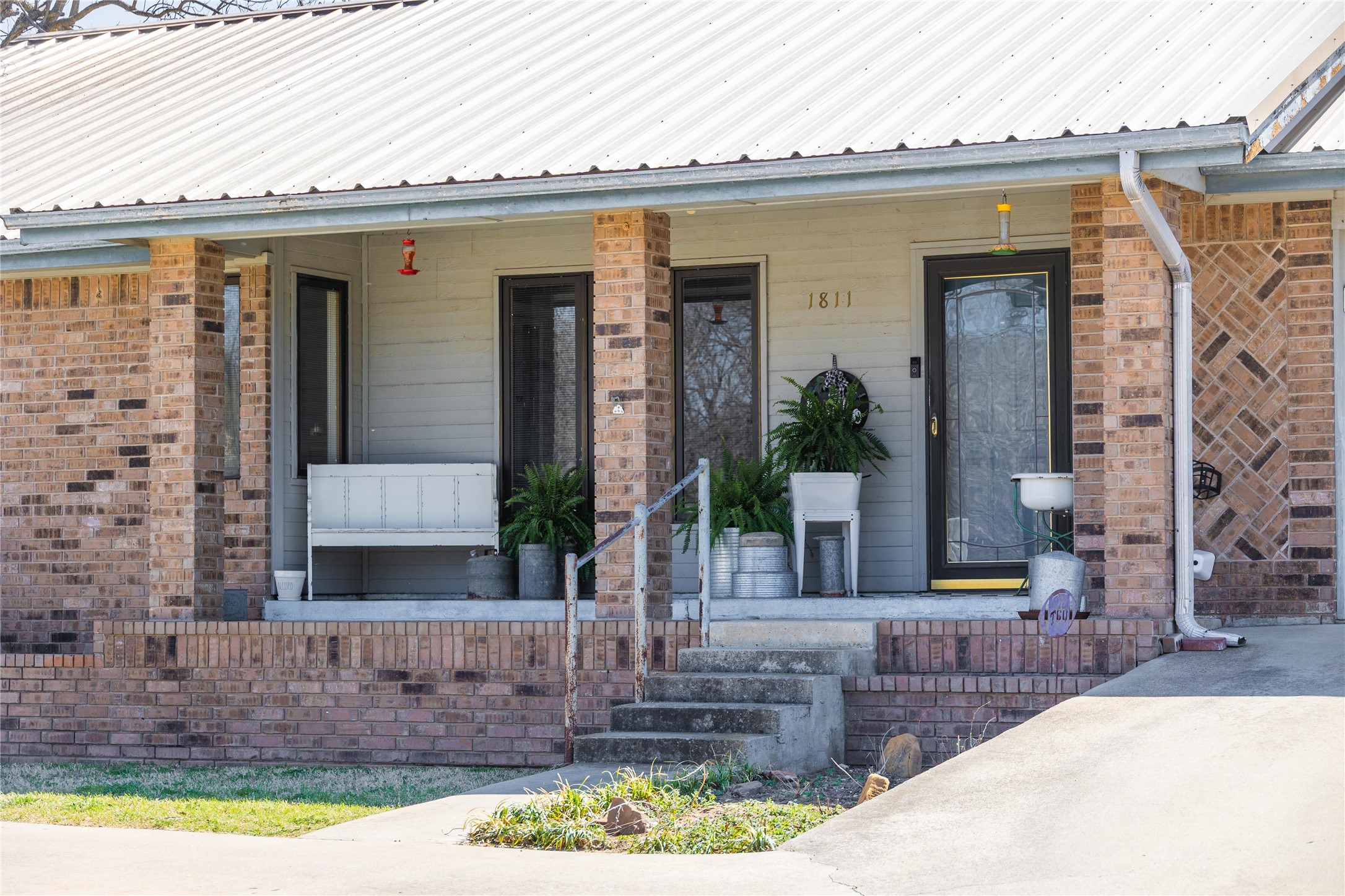 1811 Saylor Street Goldthwaite TX 76844