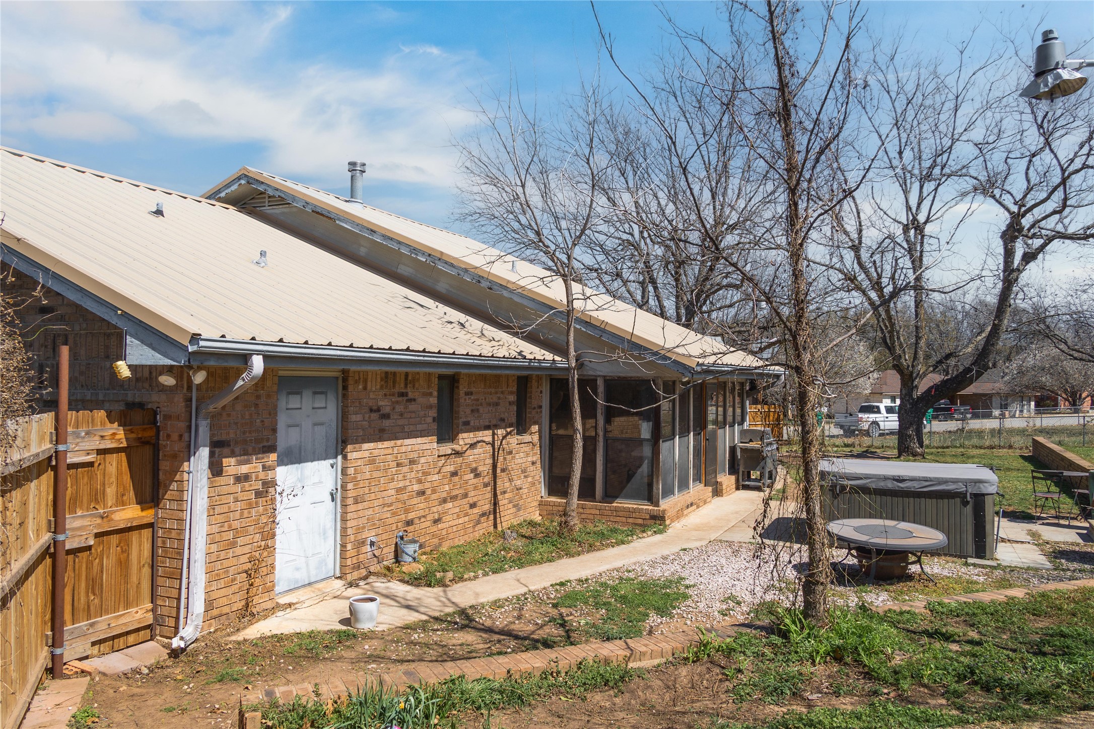 1811 Saylor Street Goldthwaite TX 76844