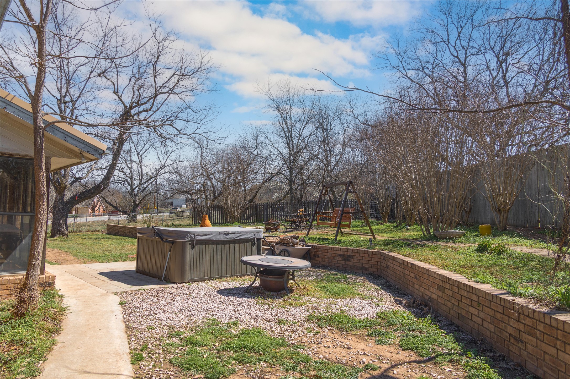 1811 Saylor Street Goldthwaite TX 76844
