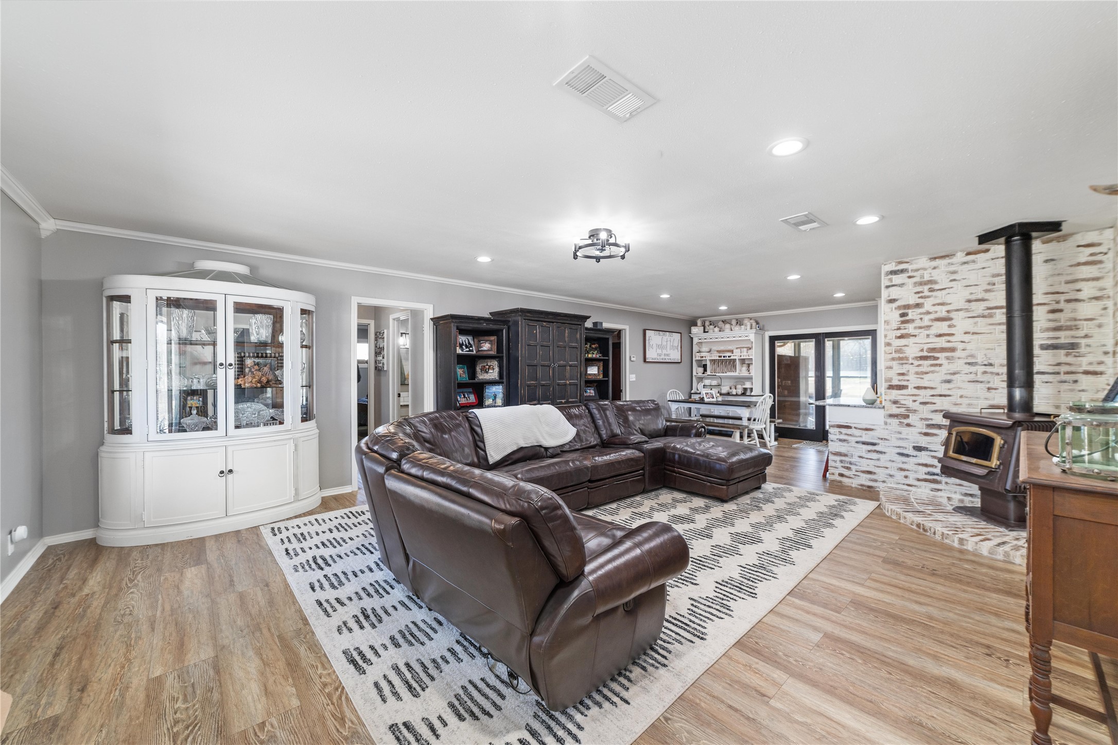 1811 Saylor Street Goldthwaite TX 76844