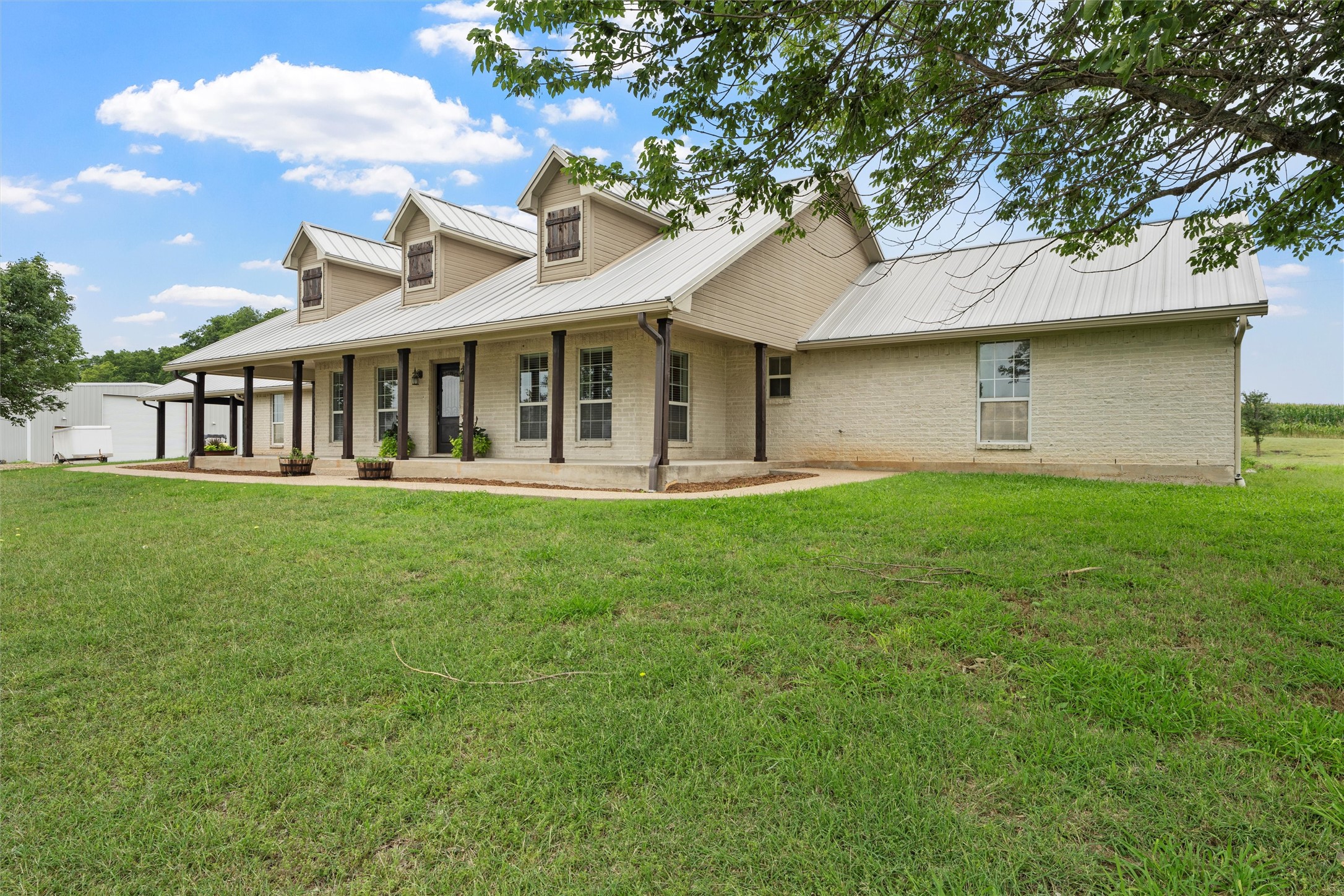 3057 Holy Road Abbott TX 76621