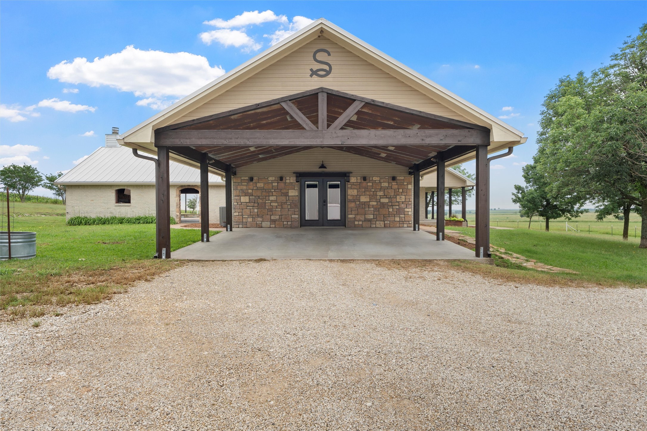 3057 Holy Road Abbott TX 76621