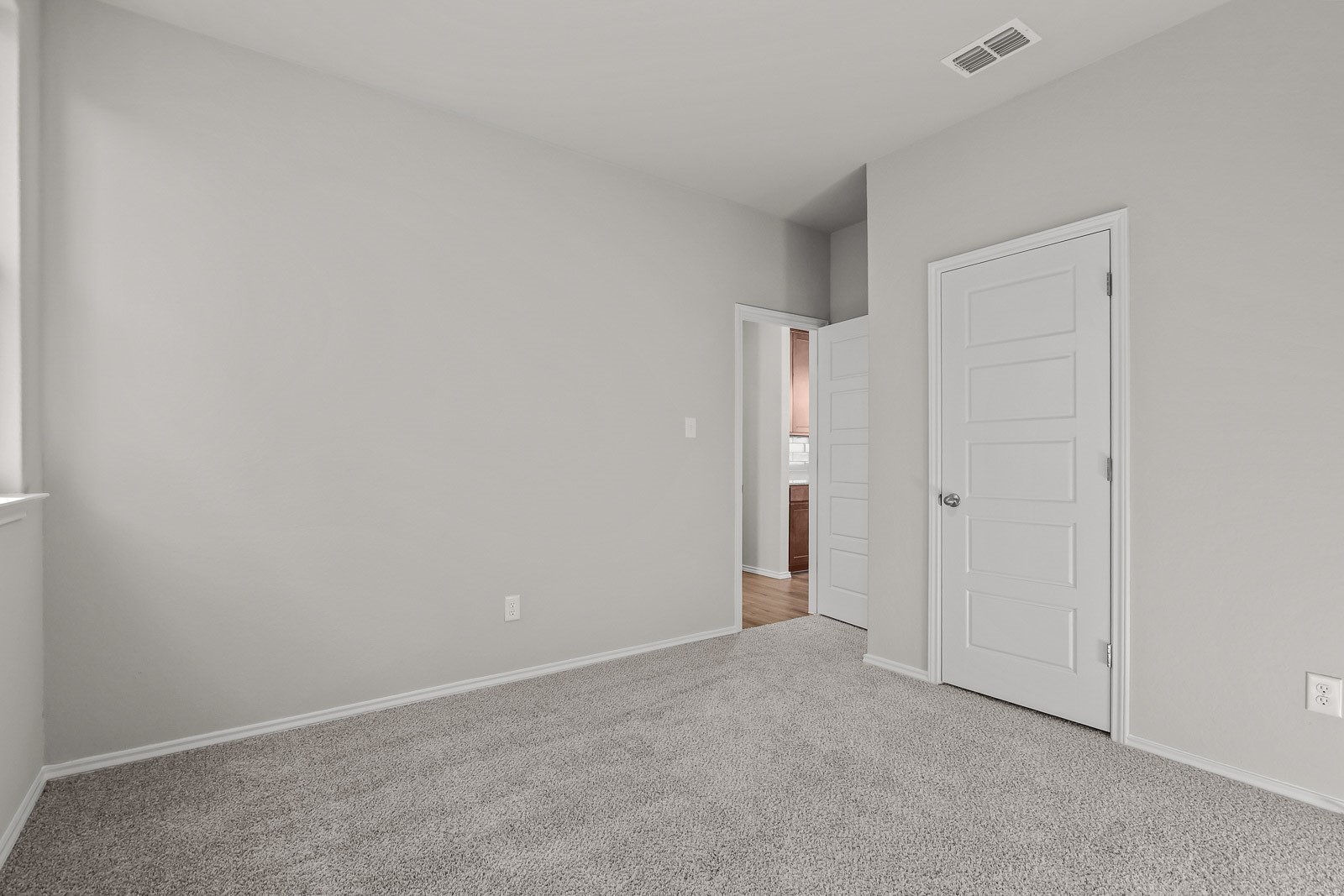 3520 Hank Drive Heartland TX 75126