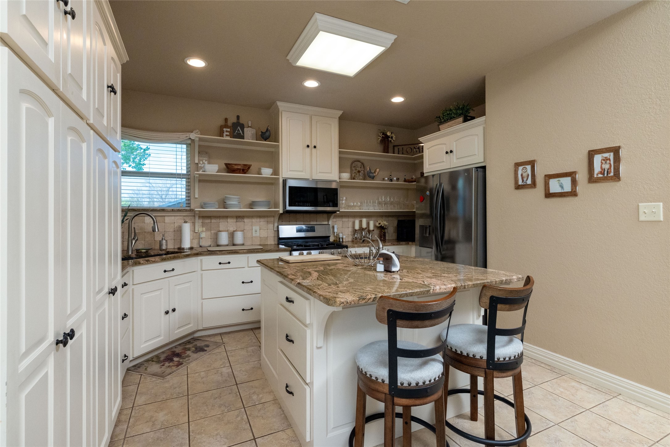 131 Lakeview Drive Runaway Bay TX 76426