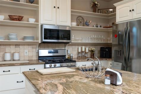 131 Lakeview Drive Runaway Bay TX 76426