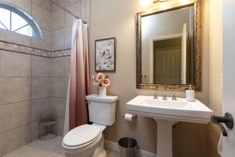 131 Lakeview Drive Runaway Bay TX 76426