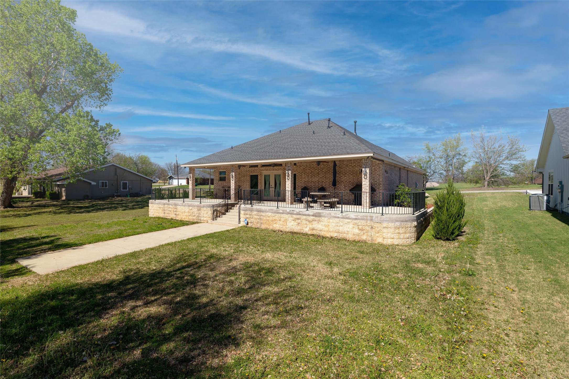 131 Lakeview Drive Runaway Bay TX 76426
