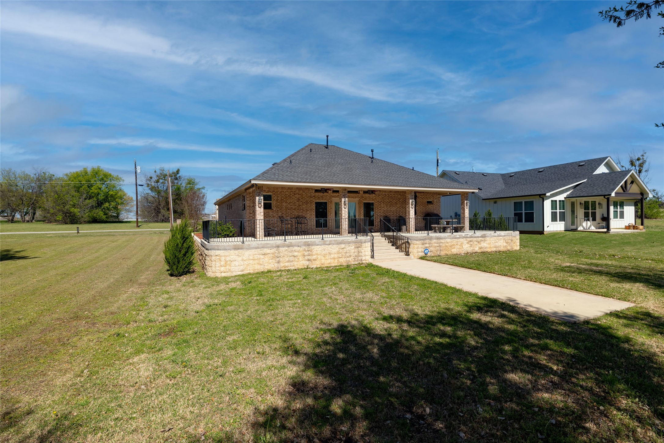 131 Lakeview Drive Runaway Bay TX 76426