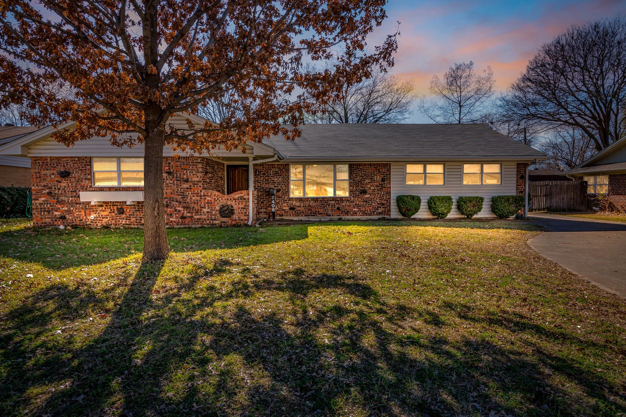 7408 Maple Drive North Richland Hills TX 76180