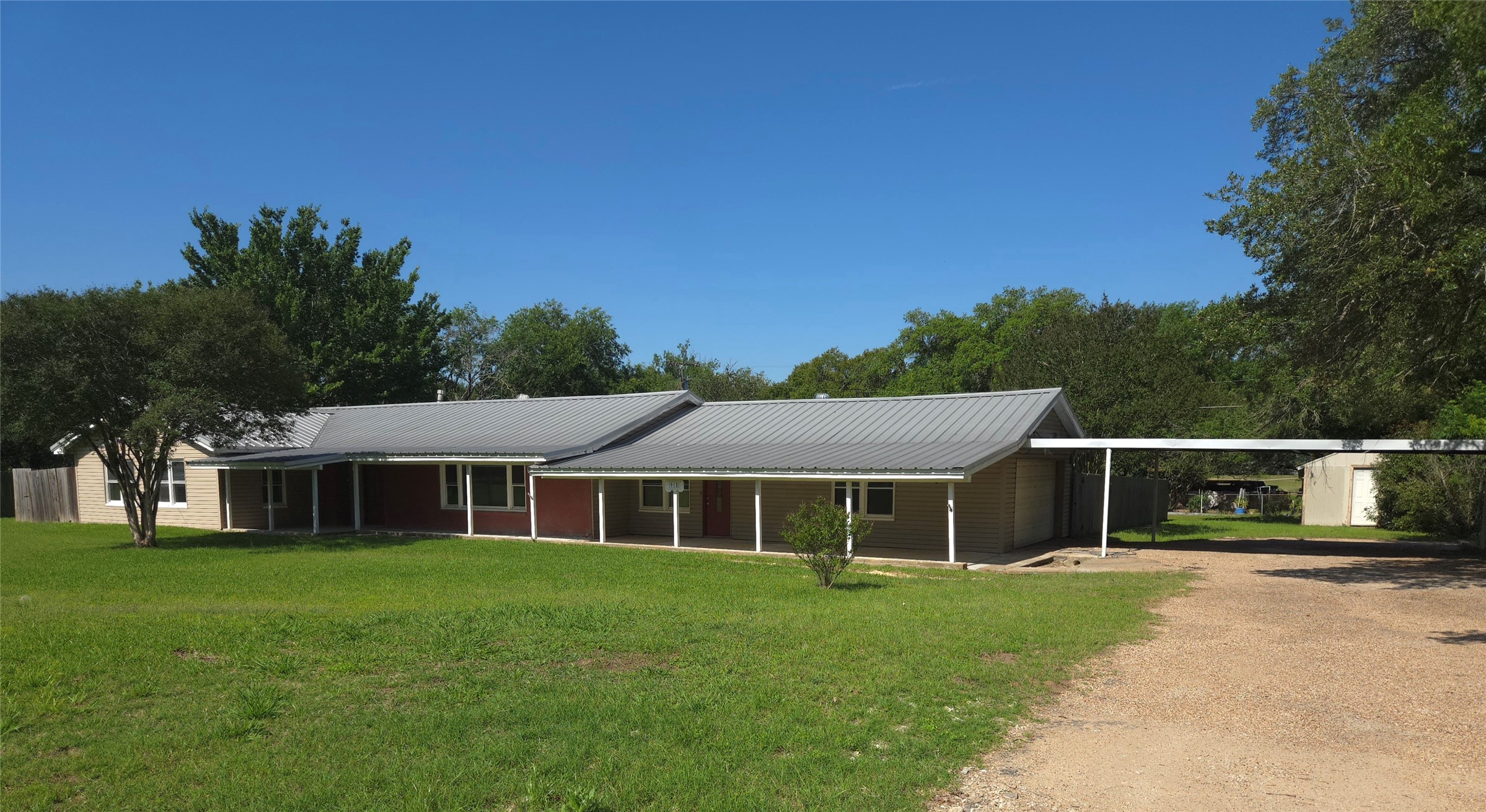 918 S Varella Street Mexia TX 76667