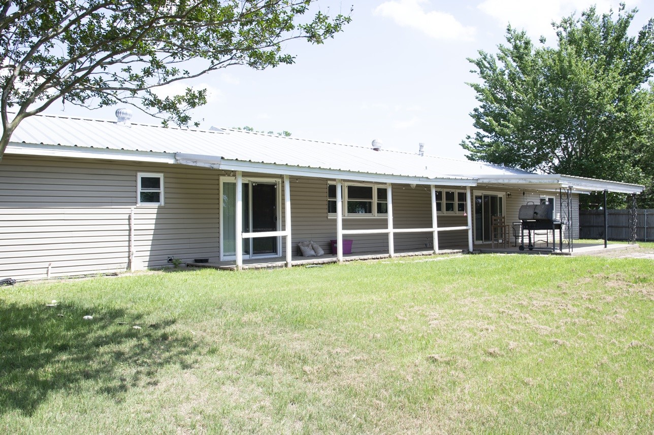 918 S Varella Street Mexia TX 76667