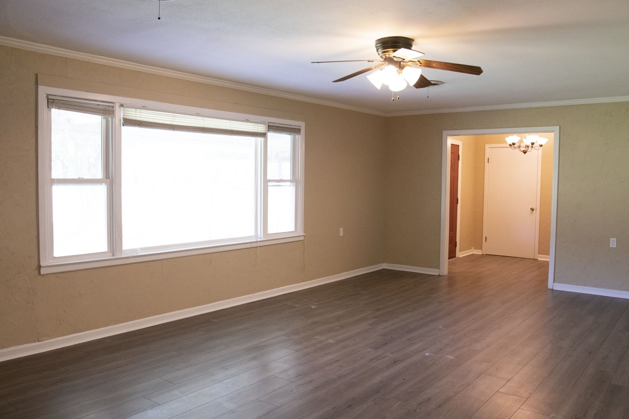 918 S Varella Street Mexia TX 76667