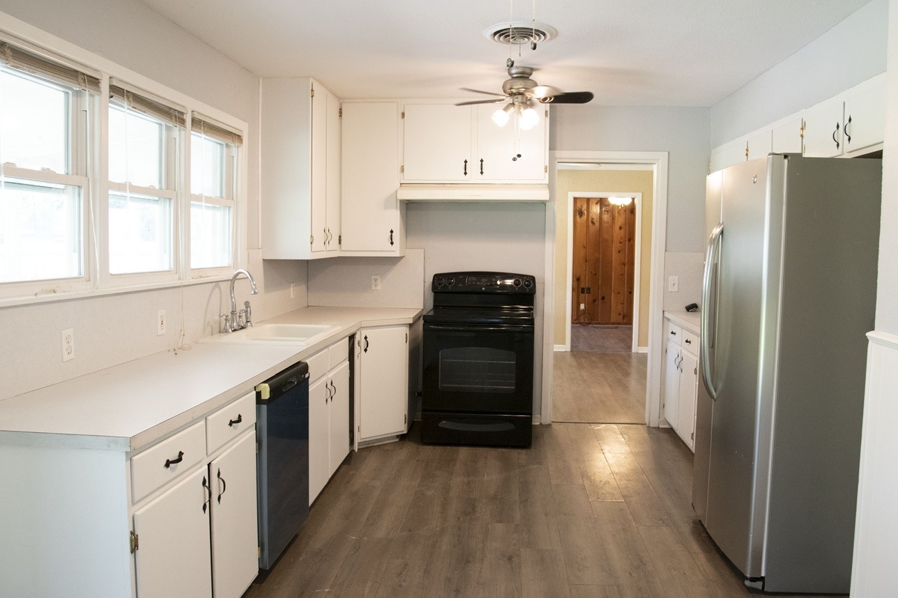 918 S Varella Street Mexia TX 76667