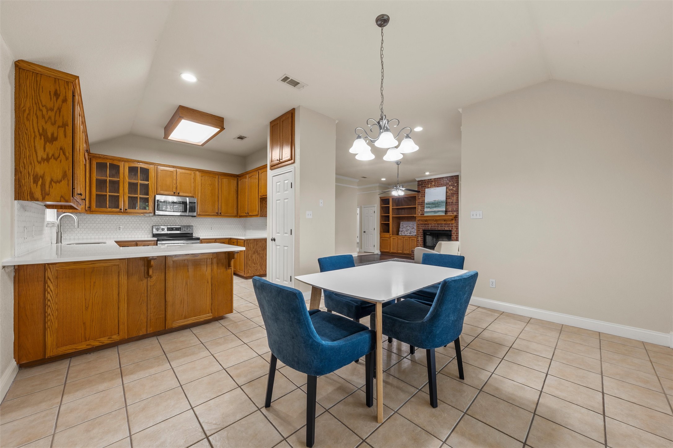 940 Cheyenne Trail Hewitt TX 76643