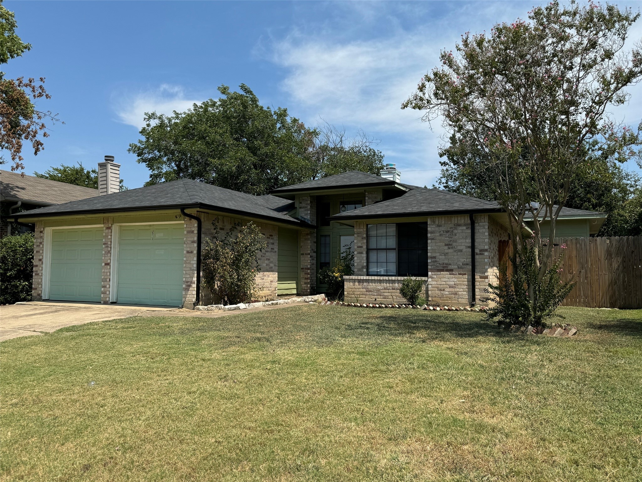 6511 Devine Drive Arlington TX 76001