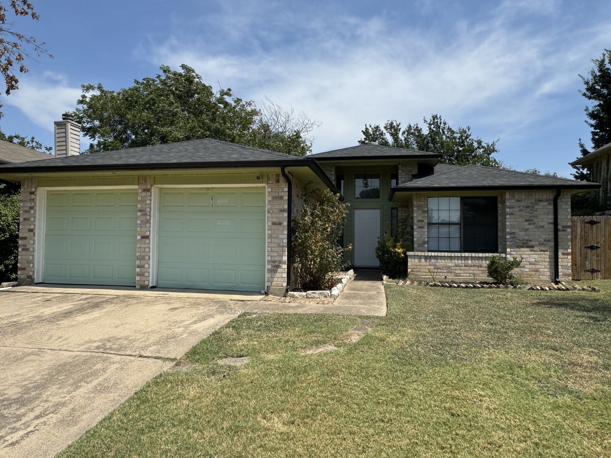 6511 Devine Drive Arlington TX 76001