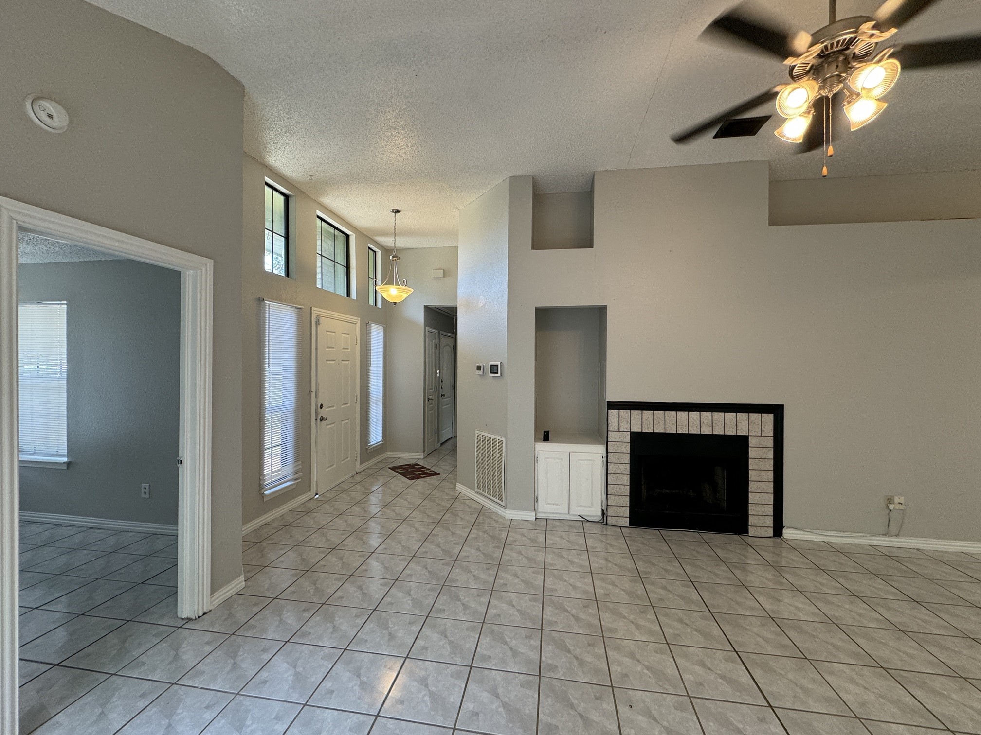 6511 Devine Drive Arlington TX 76001