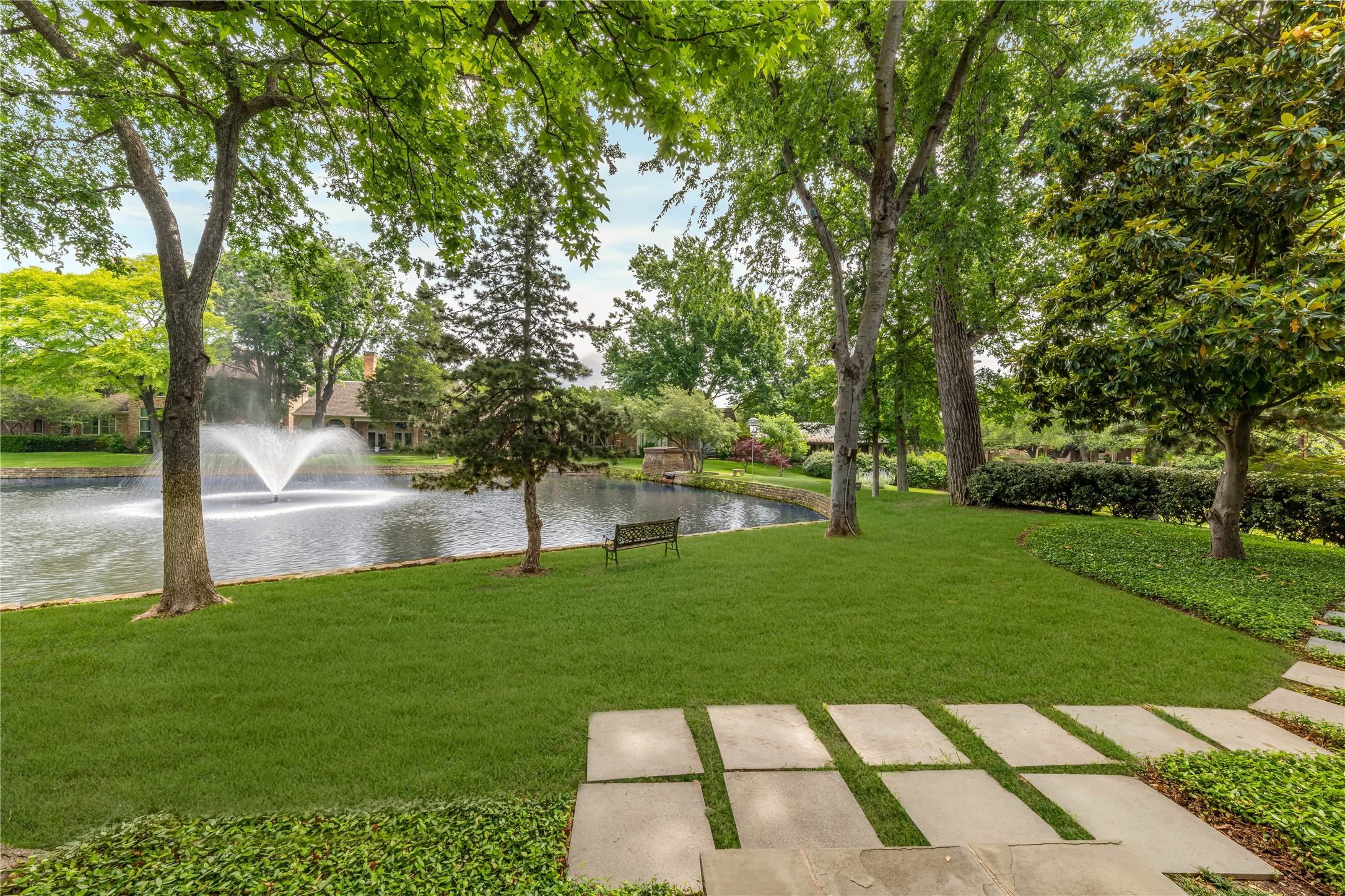 12102 Vendome Place Dallas TX 75230