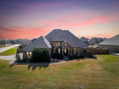 1201 Bluff Springs Drive Fort Worth TX 76052